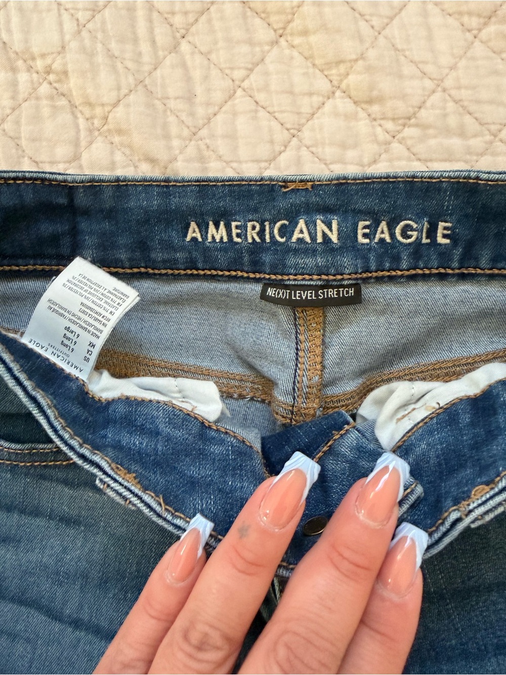 American Eagle Outfitters Dark Blue Stretch Skinny Jeans